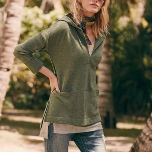 Caslon Navy Cotton Split V-Neck Hooded Pullover Two Pocket Pullover Sweatshirt - Picture 1 of 8